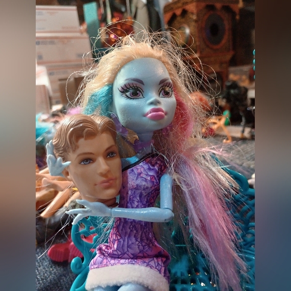 Monster High Cafe Cart+Disembodied Ken(Dolls not included)NOW WITH 2 KENS! - Picture 5 of 10